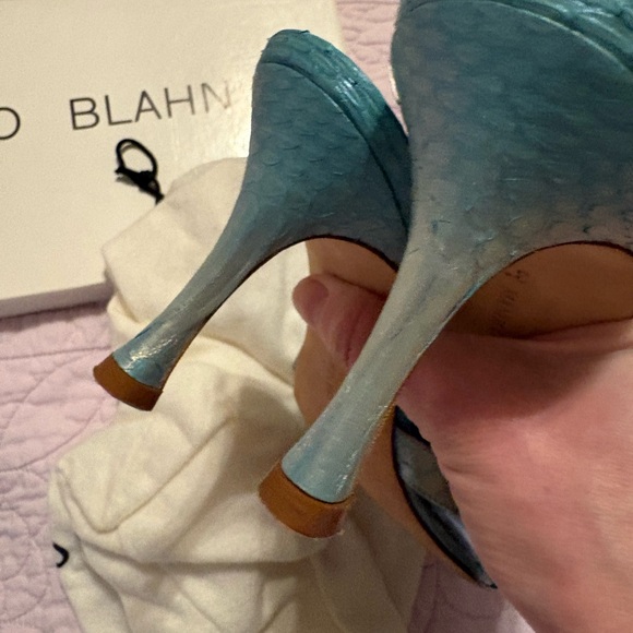 Manolo Blahnik Blue Satin Heels with Gem Detail - Picture 3 of 7